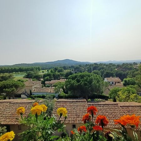Charmant T2 Climatise Avec Belle Vue , Golf De Pont-Royal Mallemort Room photo